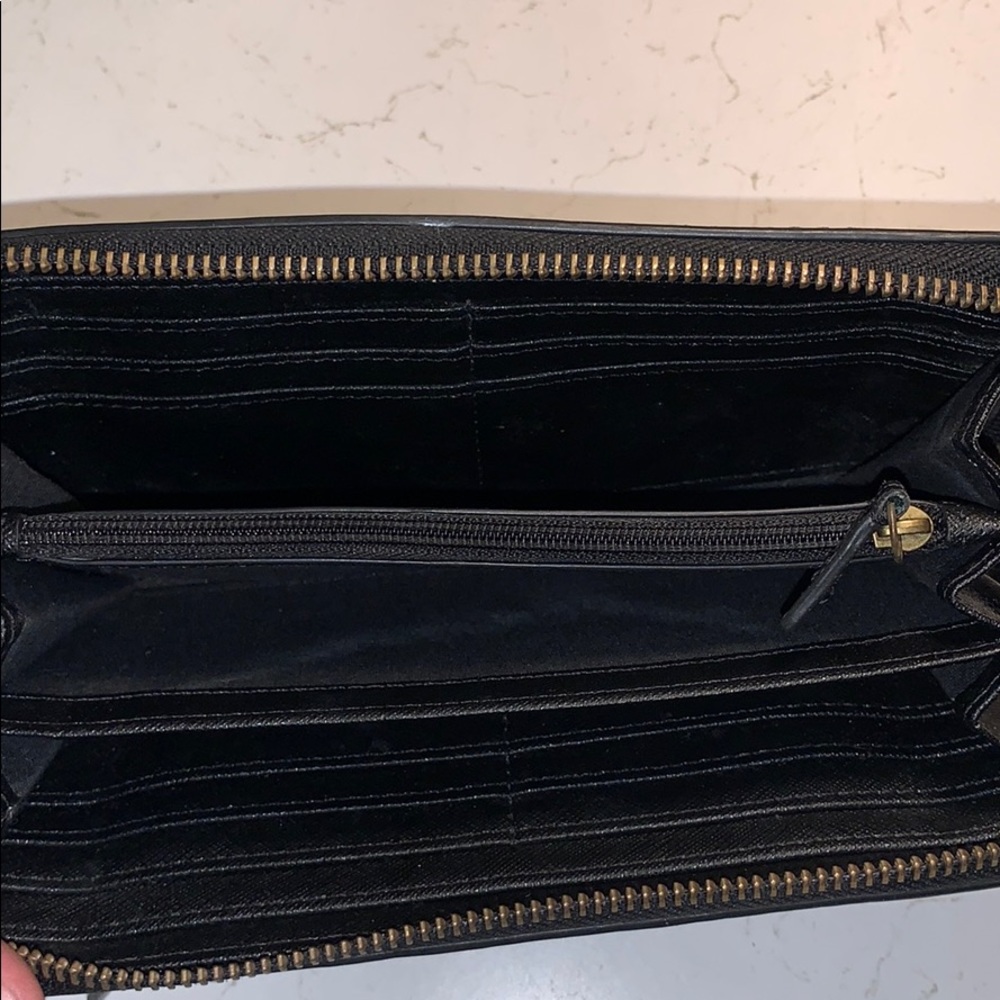 Fossil Wallet - Picture 2 of 3